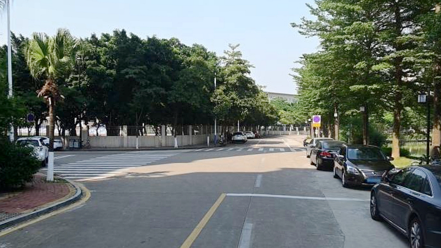 滨河路与同晖路交叉口
