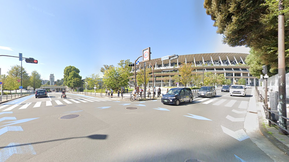日本青年馆前路口