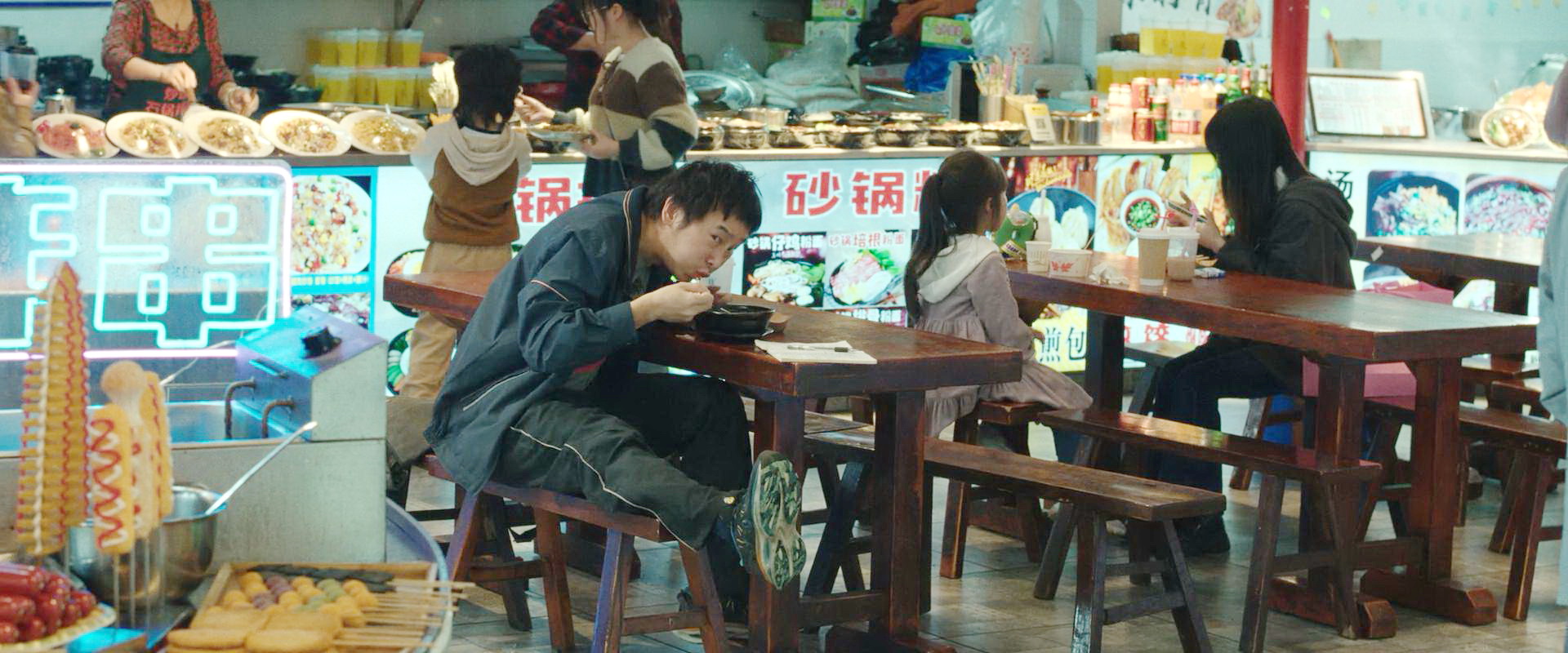 拍摄美食遇呂途