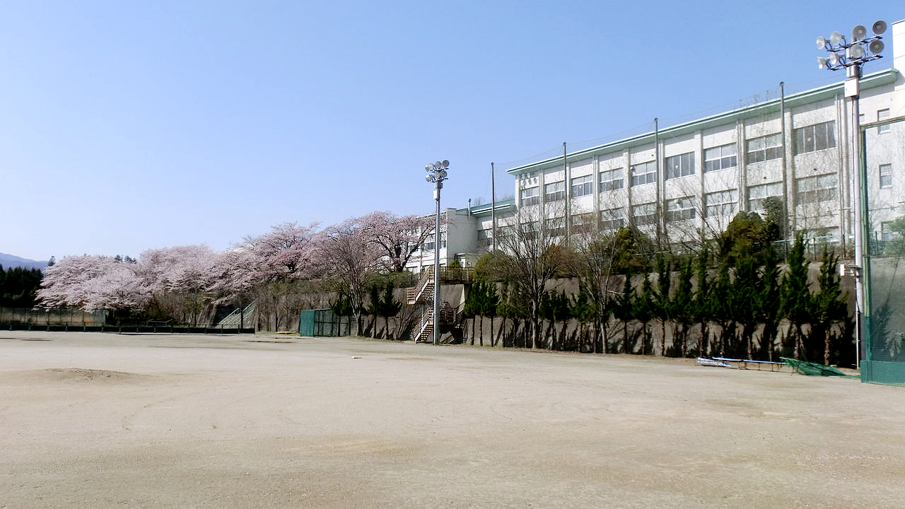 长坂运动场