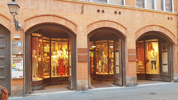 盖尔斯服装店