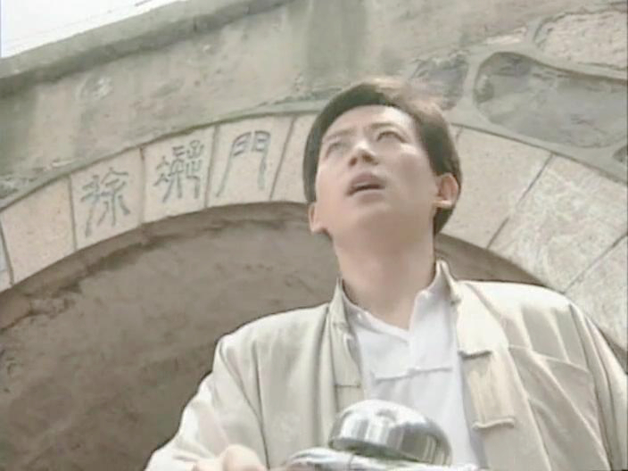 绍谦寻找肇事车辆