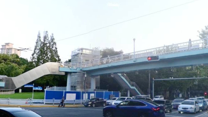 延安中路瑞金一路天桥