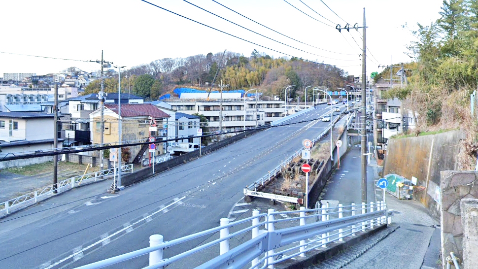 生田根岸跨线桥