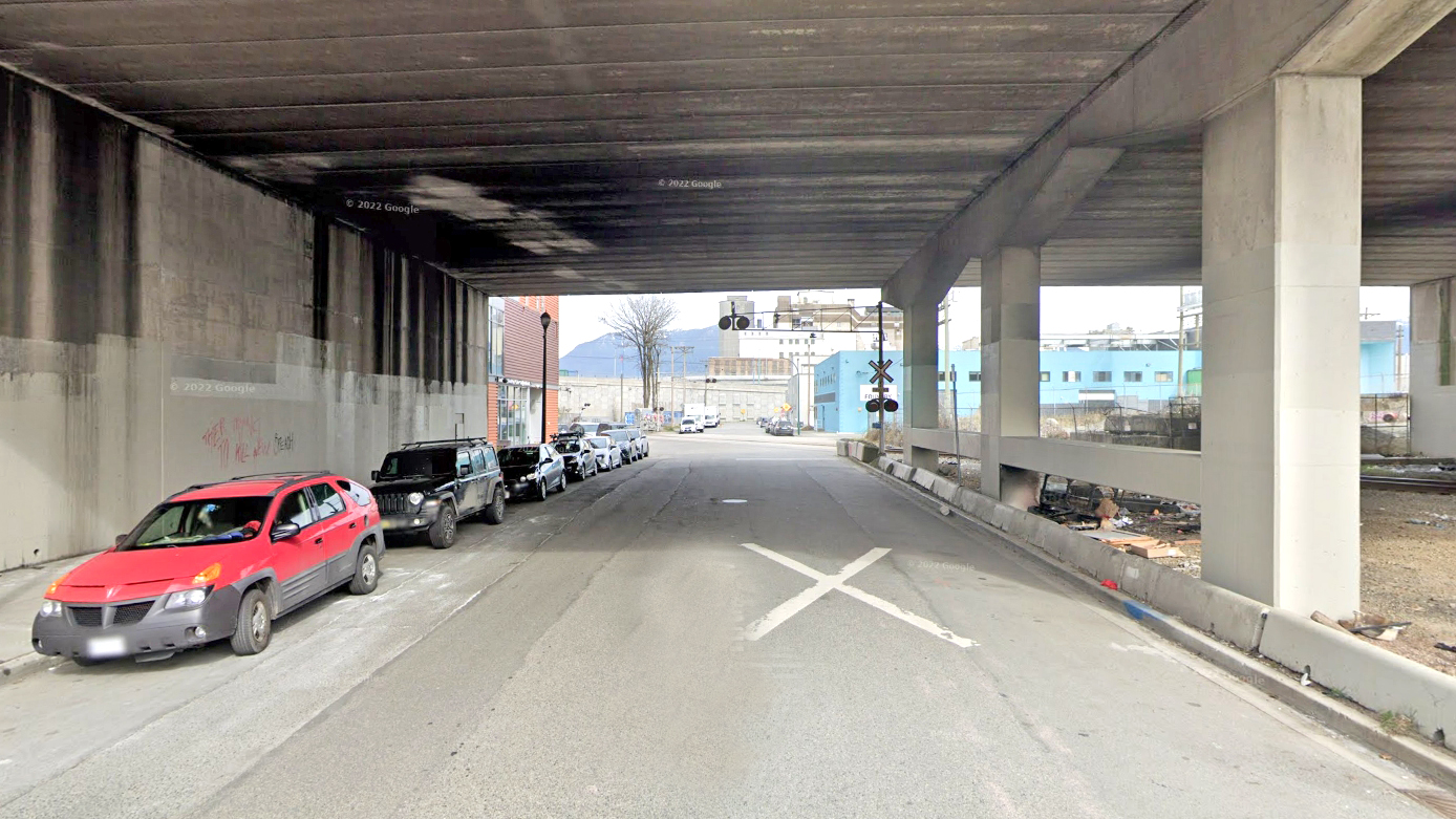雷默大道与黑斯廷斯东街交叉口
