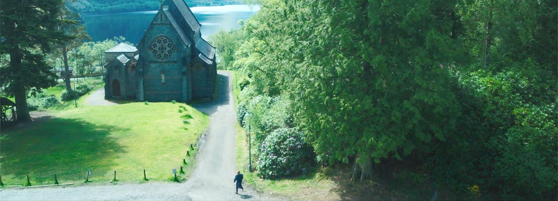 吉米父亲的教堂外景