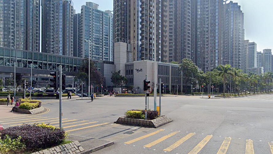 宝邑路与唐贤街交叉口