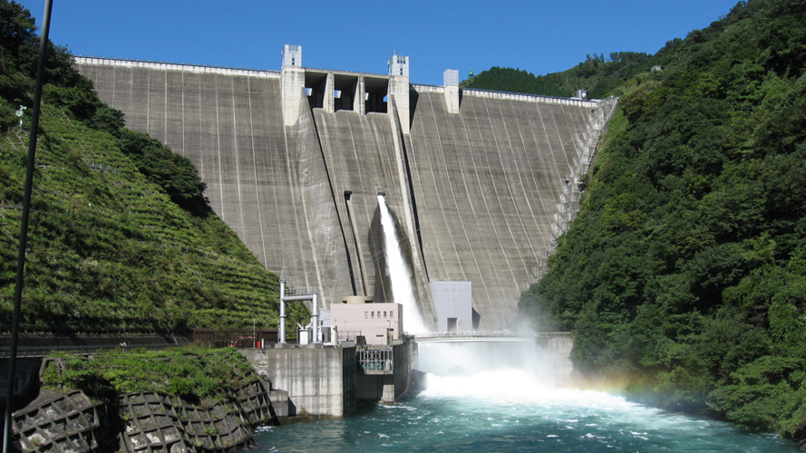 宫濑水坝