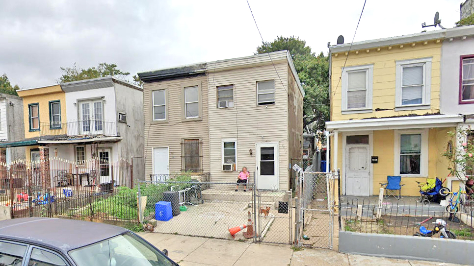 艾黛莉安与保利家