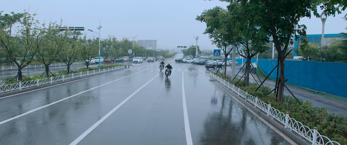 裴东来抓飞贼
