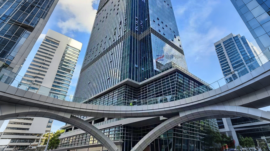 光峰科技总部大厦连廊天桥