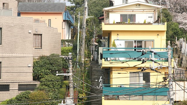 代代木八幡站旁居民楼